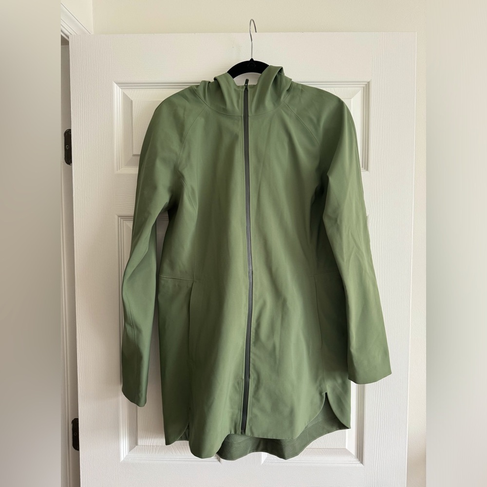 Lululemon RepelShell Rain Jacket | Women’s M | Size 8 | Color: Green